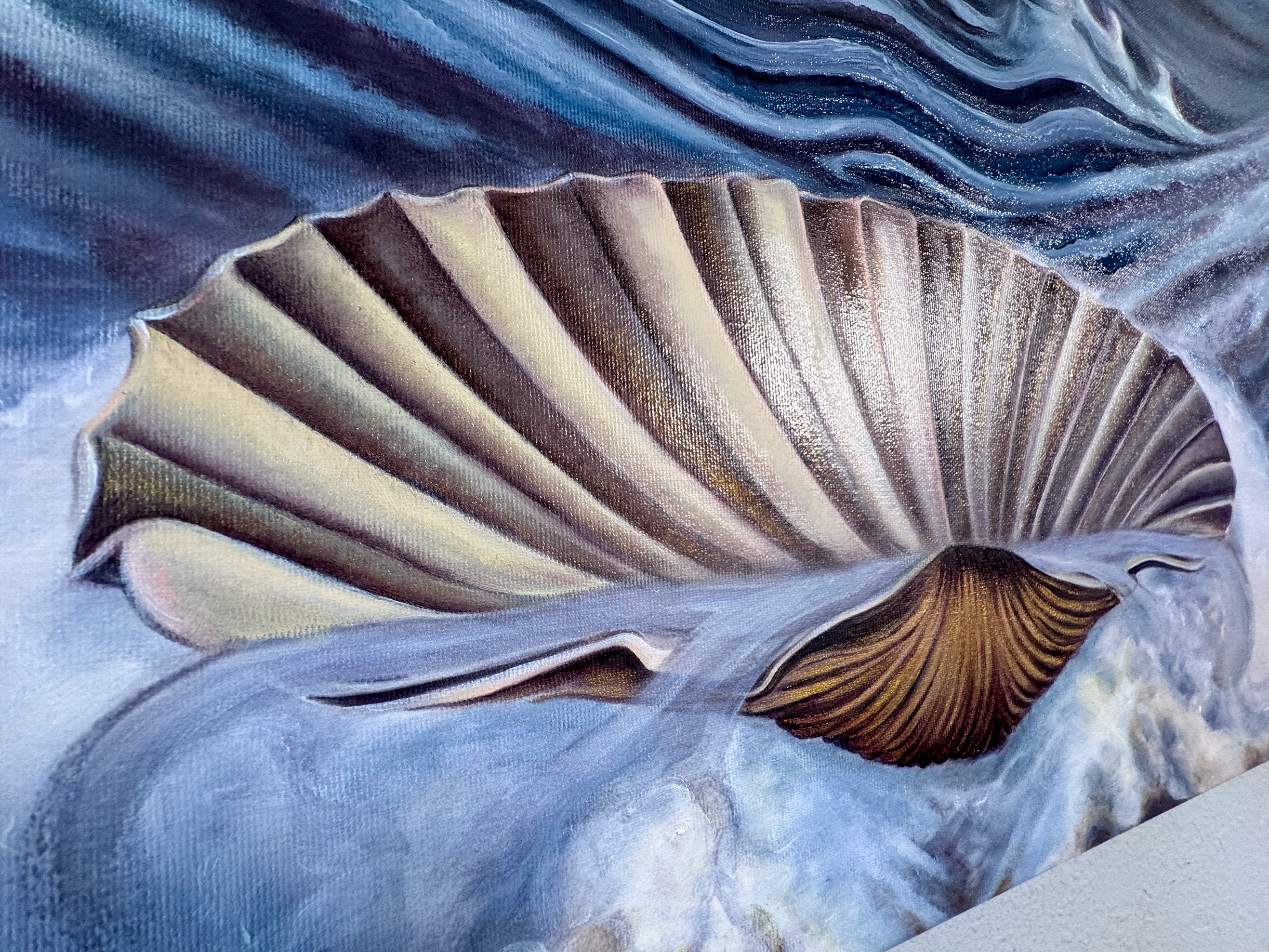 Detail of the gilded shell in The Birth of Venus, hand-painted in oil